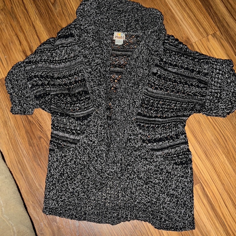 Short sleeve , open front sweater